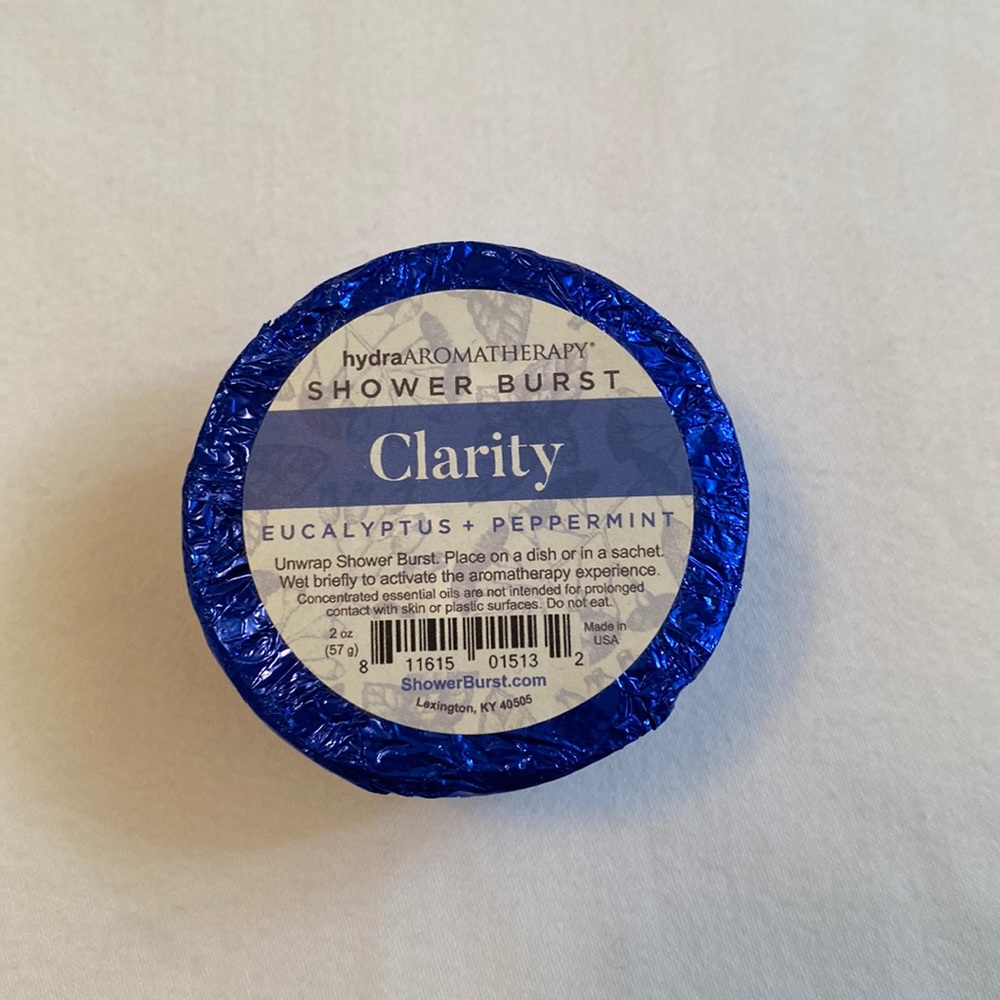 NWT Aromatherapy Shower Burst in ‘Clarity’ scent - Eucalyptus and Peppermint